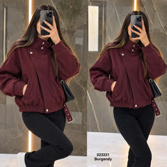 Vest courte poches latérales avec boutons pression 023331