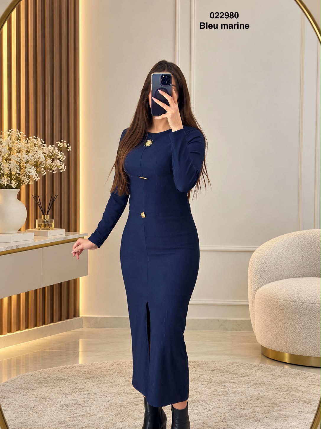 Robe longue femme bleu marine à fente avant et détails dorés - 022890