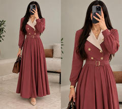 Robe longue vieux rose femme à col beige, boutons dorés et ceinture – 022987