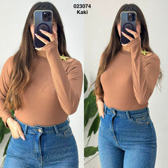 Pul avec boucle star sur manche 023074