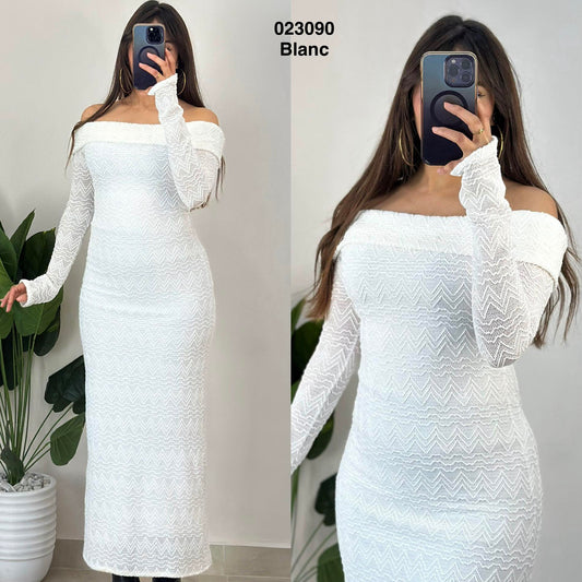 Robe dentelle avec doublure 023090