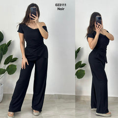 Tenue 2ps haut a encolure asymetrique avec une epaule denudee 023111