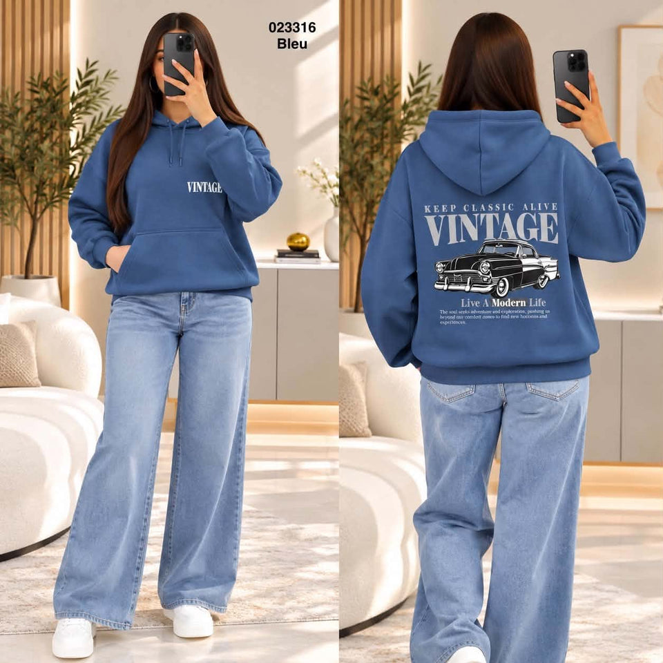 Sweat à capuche femme Vintage à imprimé voiture – 023316 — modèle porté
