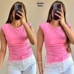 Pul sans manche avec dentelle 023204