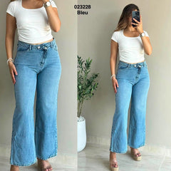 Pantalon avec bouton a cote 023228