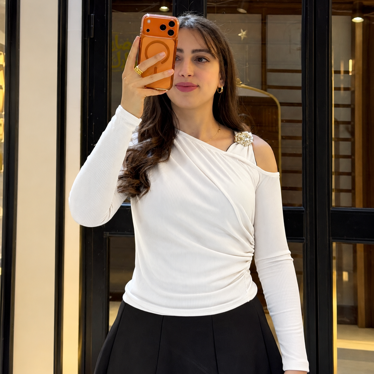 Pull femme asymétrique blanc à broche – Sympatico 023014